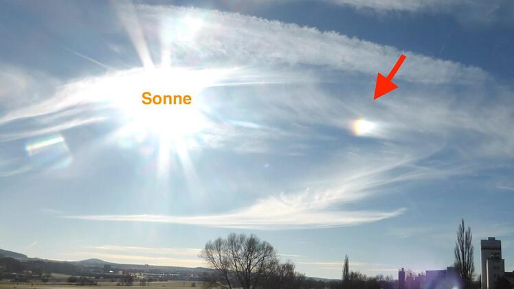 Unserem Leser Thom Roessler gelangen am Samstag Fotos einer Himmelserscheinung, die nicht alle Tage zu sehen ist, sogenannte Nebensonnen.Thom Roessler