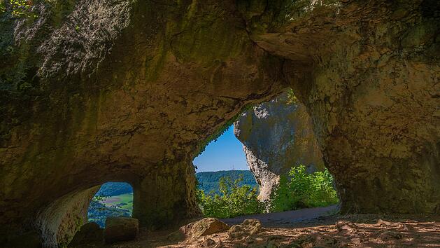 Felsformationen auf dem Gipfel des Houbirg bei Happurg