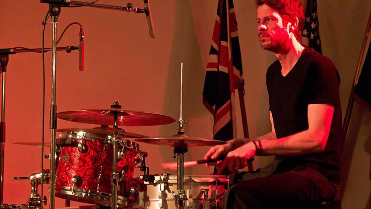 Das Dauner-Trio eröffnete die Coburger Jazznacht. Am Schlagzeug: Flo Dauner.Foto: Jochen Berger