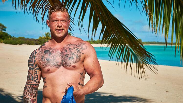 Konrad war am ersten Tag mit drei Promis auf der Insel. Foto: MG RTL Deutschland