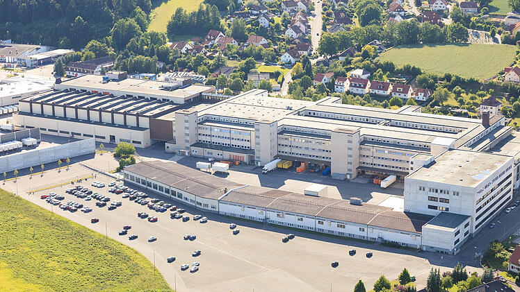 Burgkunstadt: Baur entlässt knapp 70 Mitarbeiter - und plant 150-Millionen-Lager
