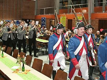 Mit großem Bahnhof wurde der Burgwindheimer Jubiläumsfestakt begangen. Foto: Ev Seegeri