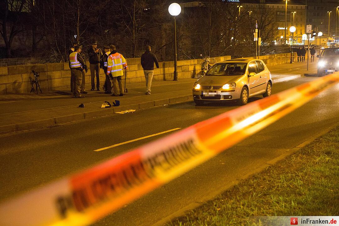 Pkw erfasst Fußgänger am Nürnberger Hauptbahnhof