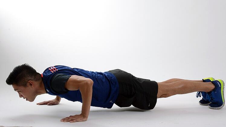 BPush-Ups können eine gute Hiit-Übung sein.