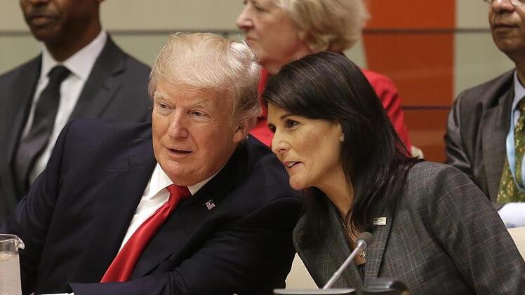 Nikki Haley und Donald Trump