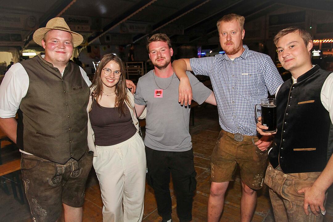 Super Stimmung beim Wiesenfest.