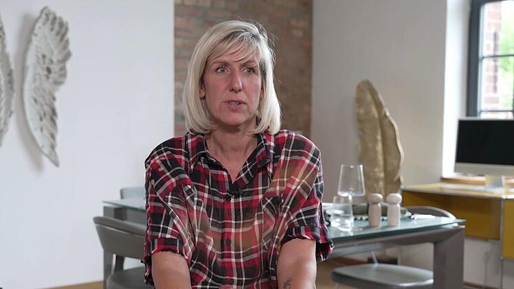 Dorit (44) ist Final-Gastgeberin in Dresden.