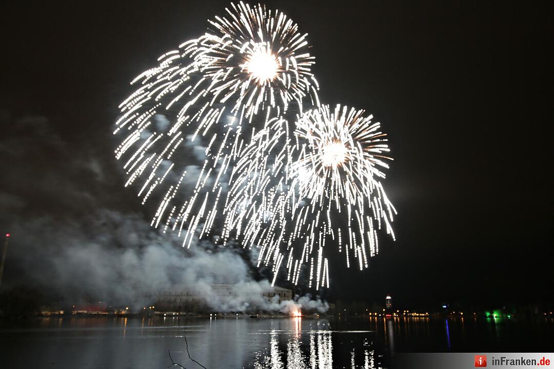 03Volksfest Nürnberg - das Feuerwerk