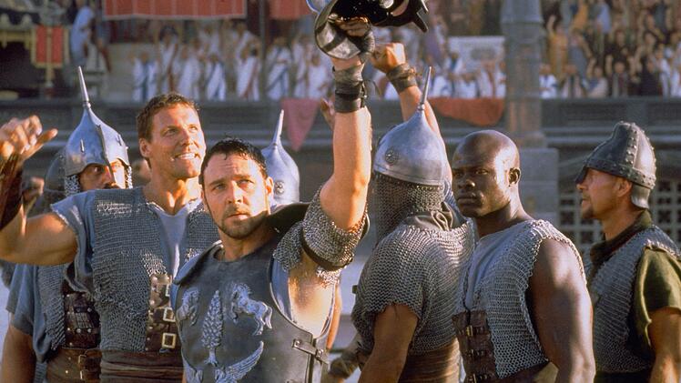 Maximus (Russell Crowe) war einst ein siegreicher Feldherr, nun muss er als Gladiator &uuml;berleben.