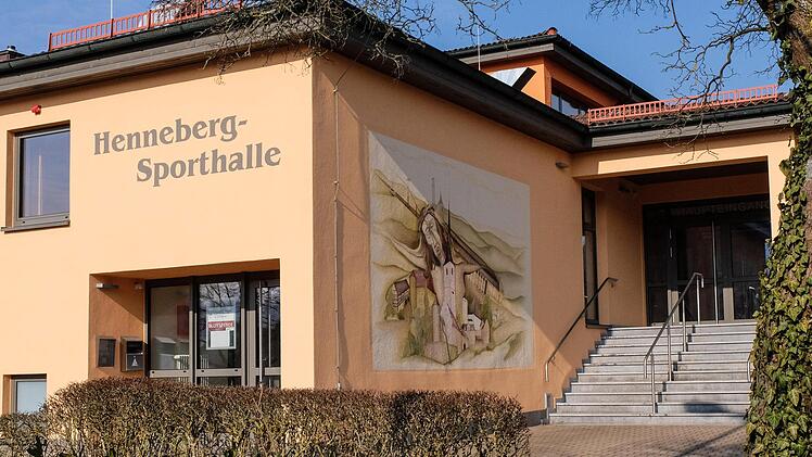 Die Henneberg-Sporthalle war ebenfalls Thema bei der Bürgerversammlung in Steinach. Björn Hein
