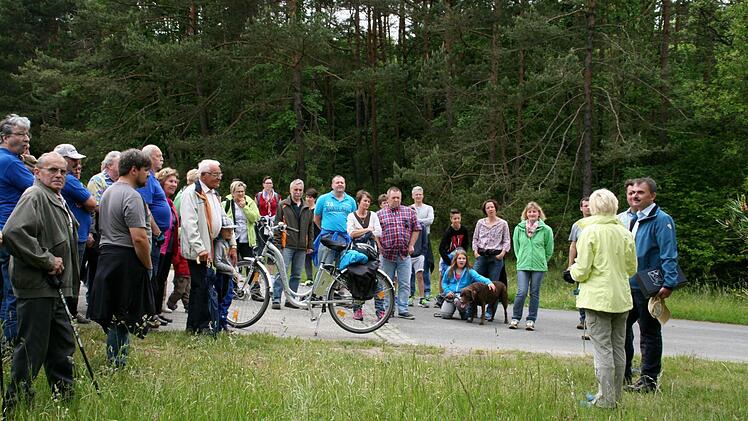 Auf zur Wanderung rund um Nüdlingen Foto: Werner Vogel