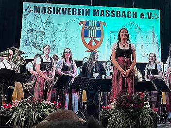 Der Musikverein begeisterte das Publikum mit seinem Neujahrskonzert unter dem Titel „Zeitlos“.