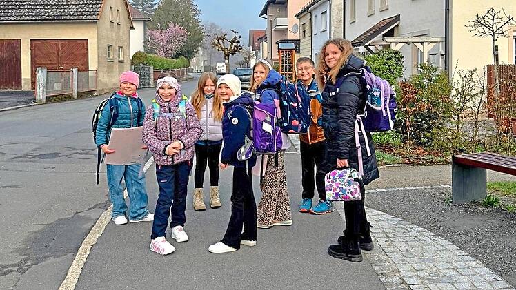 Man merkt den Kindern auch an, wie sehr ihnen der Schulweg in der Gruppe gefallen hat.Susanne Deuerling/Schule Wallenfels