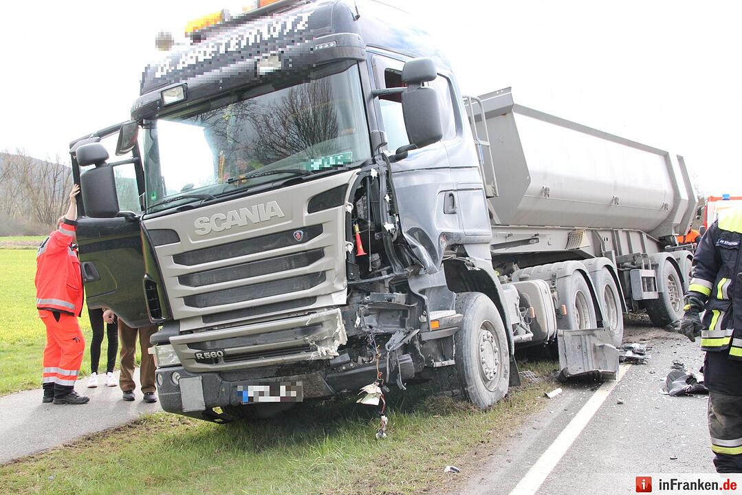 Autofahrer stirbt auf B85 bei Stockheim