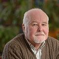 Zusammen mit seinem Kollegen Rainer Scheuchenpflug hat Wittkowski in einer Studie mit ?ber 500 Teilnehmern untersucht, wie Menschen mit dem Verlust von Angeh?rigen umgehen. Foto: Daniel Peter