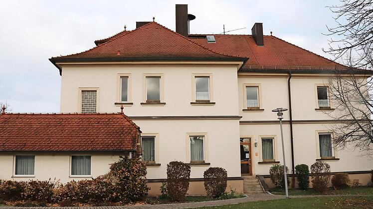 Im Gremsdorfer Rathaus wird die Gemeinde gelenkt. Foto: Blum