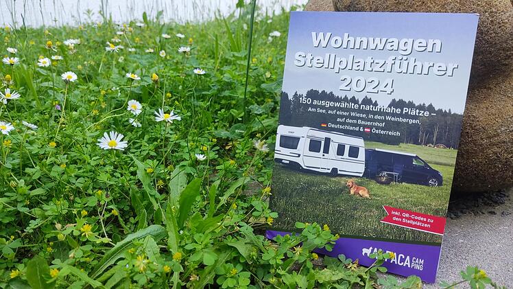 Wohnwagenstellplatzführer 2024 von Alpaca Camping