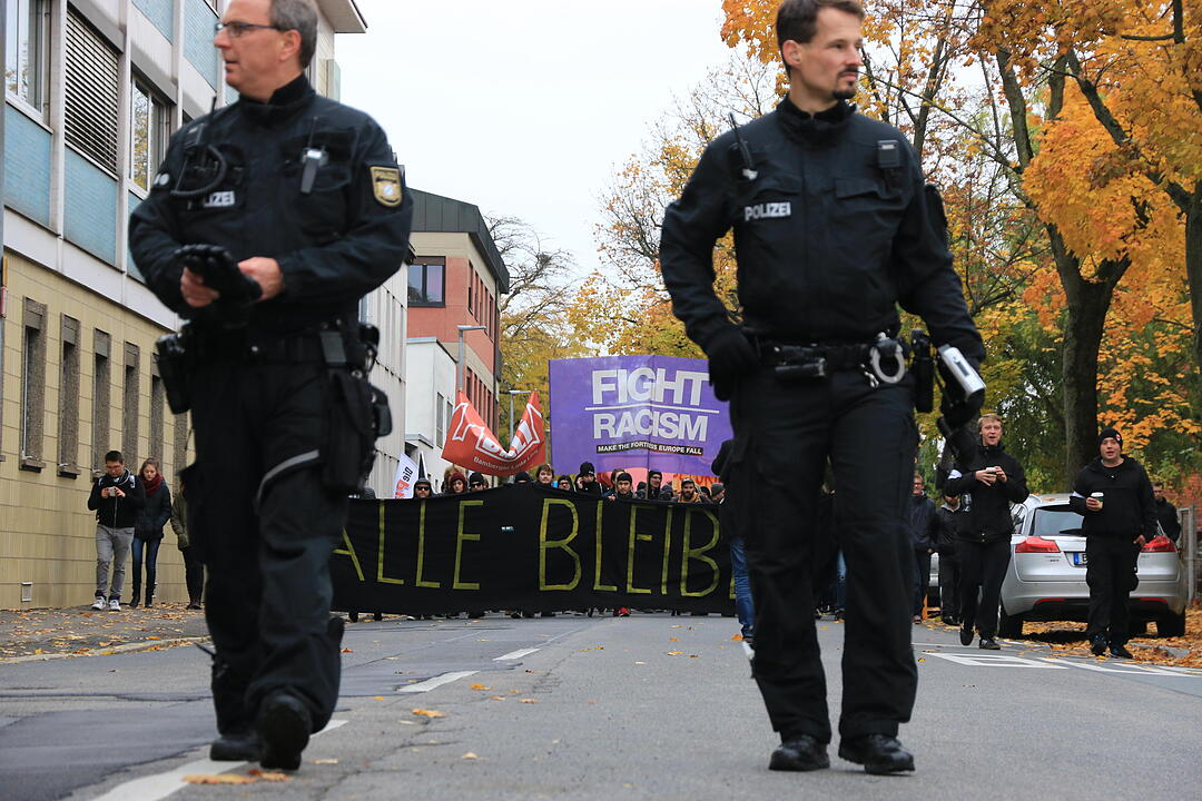 Linke Demo gegen Balkanzentrum Bamberg