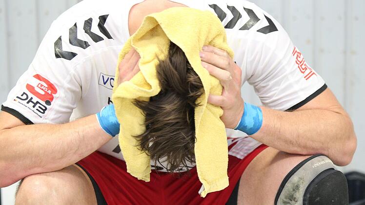 In Groß-Bieberau endete am Samstag die Zeit des HSC Bad Neustadt in der Dritten Liga. Nicht nur Franziskus Gerr hatte nach dem Abpfiff mit seinen Emotionen zu kämpfen. Oliver Riesenberger