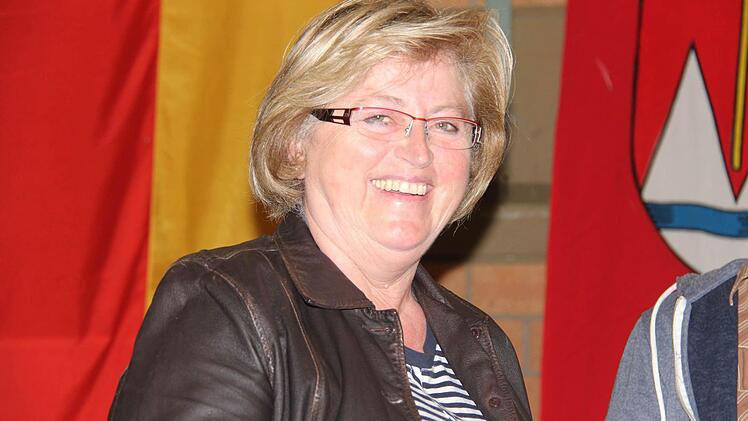 Betty Vogler-Bernhardt siegte mit ihren Pistolen beim Landesschießen.