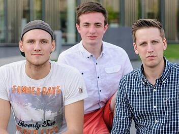 Das "Kundendienst"-Team (von links): die Studenten Alex (23), Stephan (24) und Tobias (24).