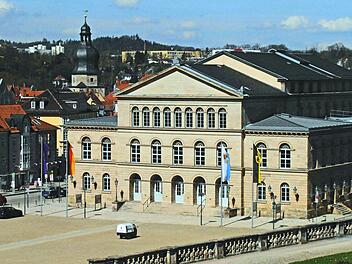 Das Coburger Landestheater: Schön und sanierungsbedürftig. Foto: Jochen Berger/CT-Archiv