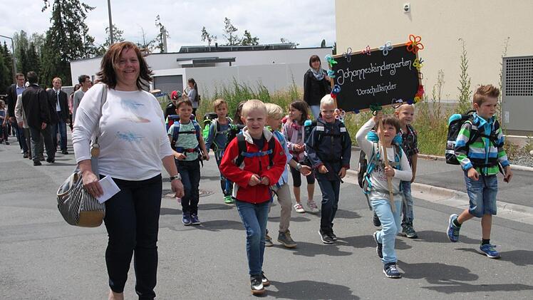 Auch die Vorschulkinder aus dem Johanneskindergarten Burghaig liefen mit. Foto: Stephan Stöckel.