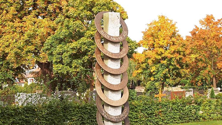 Die Stadt lädt am Freitag, 13. Oktober, ab 18 Uhr zu einer Informationsveranstaltung in die ehemalige Synagoge und am Samstag, 14. Oktober, um 14 und 15 Uhr zu Führungen durch den Friedhof ein. Foto: Alfred Thieret