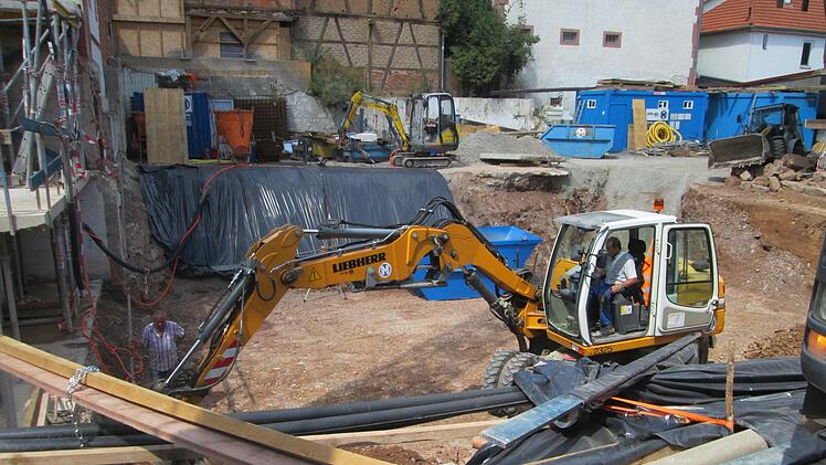 Die Baustelle für den Rathausneubau in Euerdorf.  Winfried Ehling