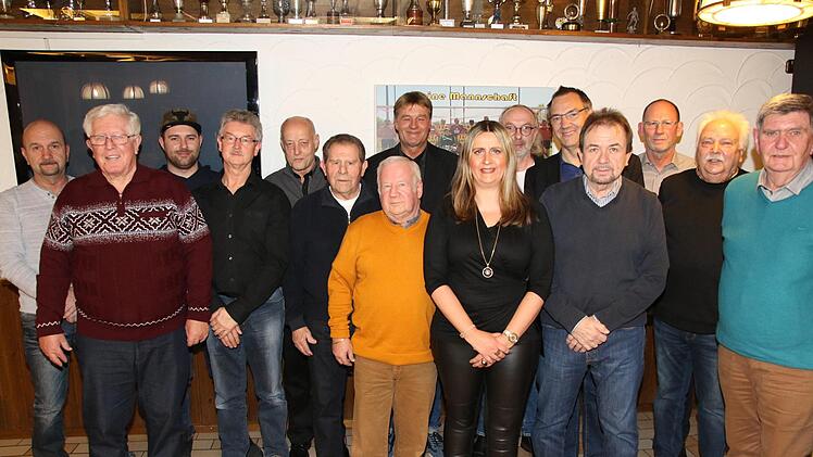 Für langjährige Treue zum Verein und zum BLSV geehrte Mitglieder Foto: Desombre
