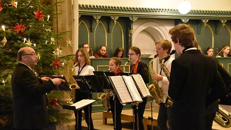 Das Saxofonensemble unter der Leitung von Edgar Stübinger. Foto: Uschi Prawitz