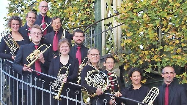 &bdquo;Gloria Brass&ldquo; gastiert am Sonntag ab 19 Uhr vor dem Rathaus in Muggendorf.