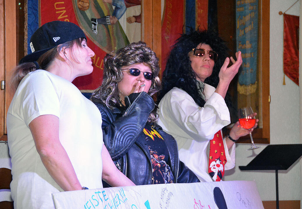 Weiberfastnacht, die 25.