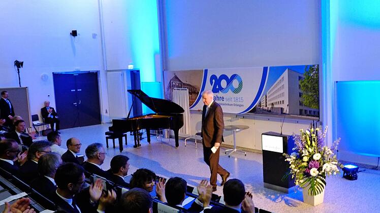 Horst Seehofer bei dem Festakt der Uniklinik Foto: Nikolas Pelke