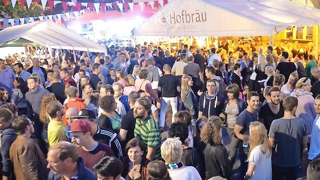 Nach der Absage ist vor dem Fest: Am Mittwoch hat der Stadtrat die Weichen daf&uuml;r gestellt, dass die Sandkirchweih ab 2018 wieder stattfinden kann.  Foto: Ronald Rinklef