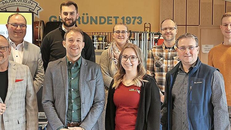 Der neue Vorstand mit dem neuen Fachbereichsleiter Johannes Dornheim (obere Reihe rechts)