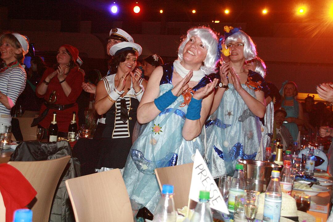 Frauen-Faschingssitzung
