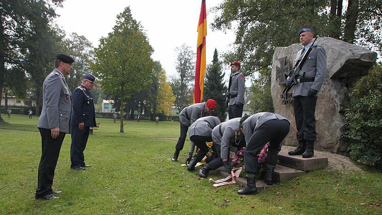 Feierliche Zeremonie zum 40-jährigen Bestehen der Reservistenkameradschaft Bad Brückenau Foto: Ulrike Müller