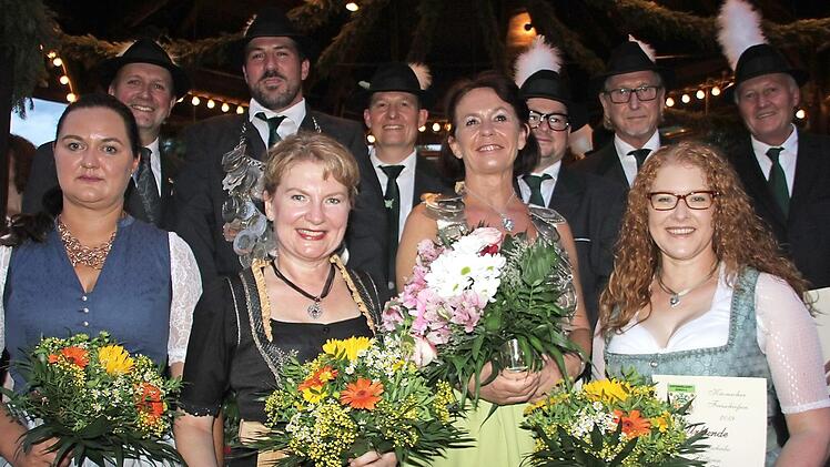 Die Regenten und Ritter der Kronacher Schützengesellschaft auf einen Blick