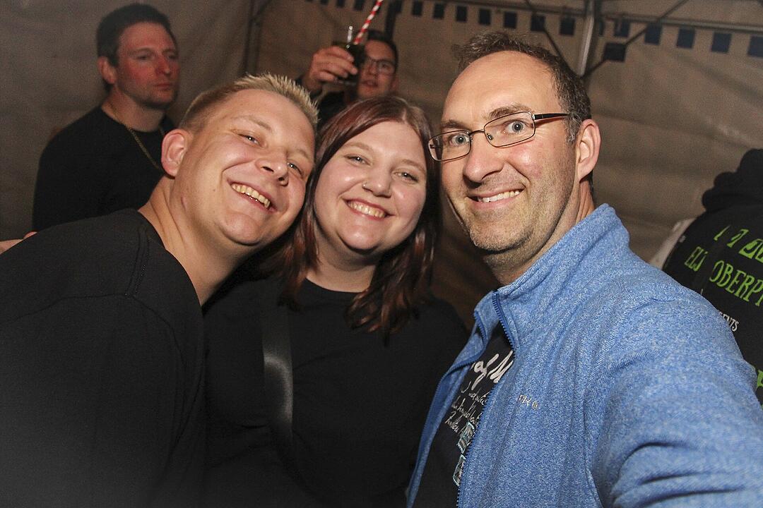 Mit der Partyband "Popnach8"!