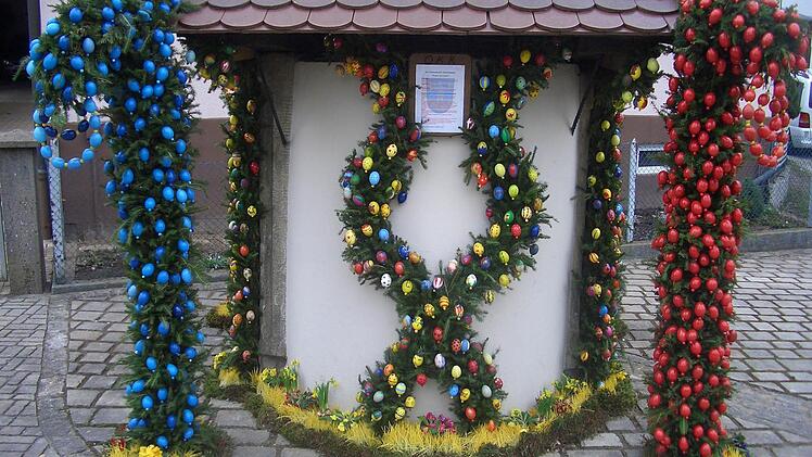 Osterbrunnen in Reckendorf. Foto: Erwin Wahl