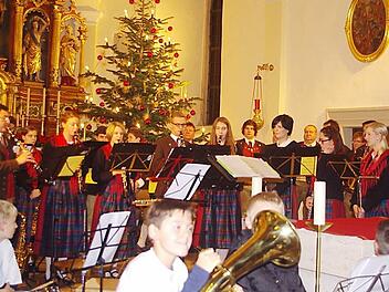 Die Holzbläser des Musikvereins begeisterten mit dem irischen Volkslied "Londonderry Air". Fotos: Heike Schülein