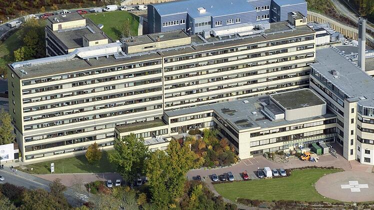 Unter anderem wegen einer Diebestour durch das Kulmbacher Klinikum stehen seit gestern zwei Männer vor Gericht. Foto: Archiv
