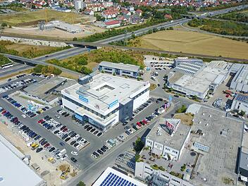Der Bebauungsplan "Neuordnung Ertl-Zentrum" ermöglichte die Ansiedlung des Sportartikelanbieters "Decathlon".  Archivfoto: Stadt Hallstadt