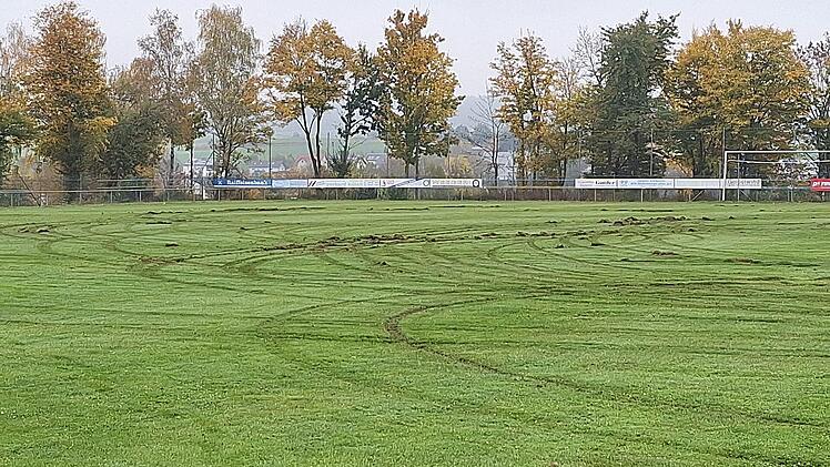 Vandalismus auf Fußballplatz im Kreis Bamberg: Täter gefasst - Verein voller Dank