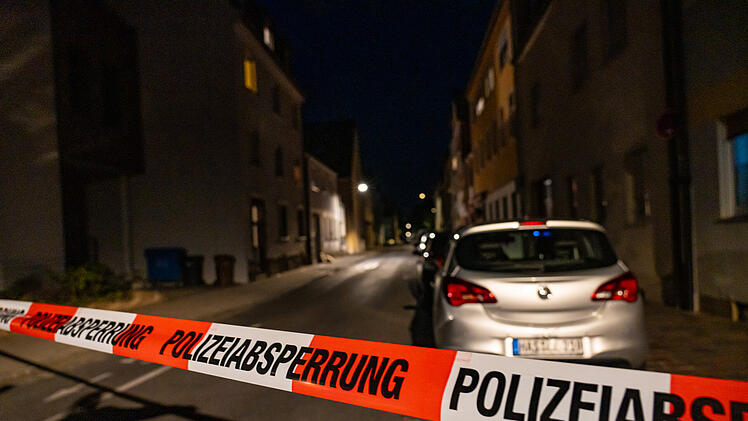 Polizeieinsatz in Bamberg: Streit zwischen zwei M&auml;nnern endet blutig