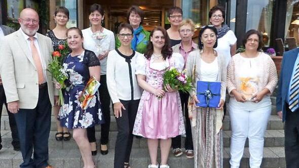 Die Landkreisbesten der Hauswirtschaft zusammen mit den Ehrengästen Foto: Klaus-Peter Wulf