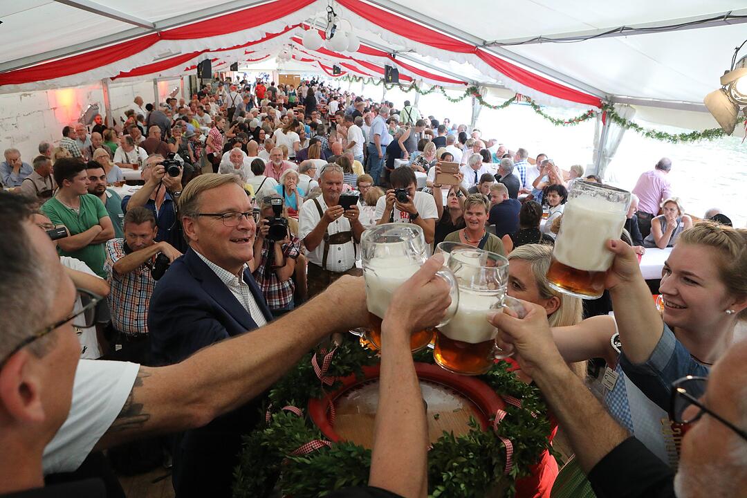 Bamberg; erster Tag mit Bieranstich der Sandkirchweih; Foto: Barbara Herbst