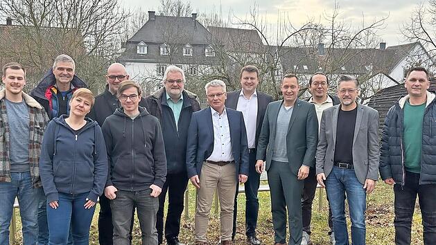 Die Bezirksr&auml;te der Freien W&auml;hler Armin Kroder, Walter Schnell und Hans Henninger wurden bei ihrem Besuch der Laufer M&uuml;hle von B&uuml;rgermeister Karsten Fischkal, Steffen Schmidt, 1. Vorsitzender der FW Mittelfranken, sowie Tim Scheppe, FW-Fraktionsvo...