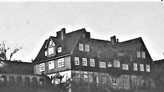 Das Kurheim Gries im Jahr 1940 noch ohne Hauskapelle. 1984 wurde das Erholungsheim Exerzitienhaus.